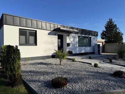 Familienfreundlicher Bungalow mit Garten in ruhiger Lage