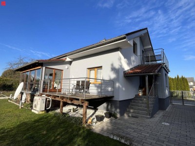 Sonniges Einfamilienhaus mit großem Garten!