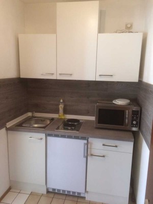 Geschmackvolle, gepflegte 1-Raum-DG-Wohnung in Regensburg