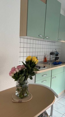 1 ZW mit Tageslichtbad, Balkon, S-Bahnnähe, Bestlage in Eschborn