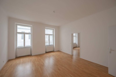 ++NEU++ gepflegte 2-Zimmer Altbau-Wohnung in zentraler Lage!