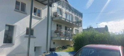 Provisionsfrei!! Frei ab 01.10.2025!! Luxuriöse Wohnung in Riedheim, 1. Etage