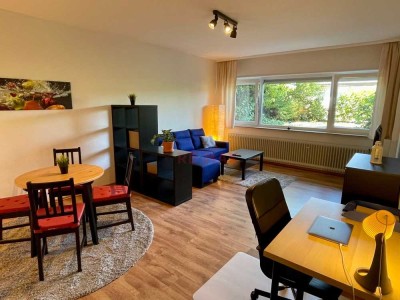 Stilvoll wohnen im Souterrain: Renovierte 2-Zimmer-Wohnung für junge Paare oder Singles