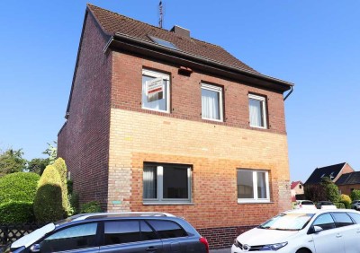 Vielseitig nutzbares Ein- bis Zweifamilienhaus mit Garten und Garage in Heinsberg-Waldenrath