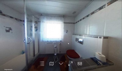 Schöne 4-Zimmer-Wohnung mit Balkon und Einbauküche in Merenberg