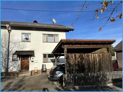 DIPL.-Immowirt MAIER !! Haus mit Potential - Platz für Kind u. Kegel, inkl. Carport u. Gartenhaus !!