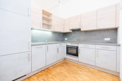 AB SOFORT VERFÜGBAR I WOHNEN AM PARKRAND I BALKON I WG-TAUGLICH I RUHIG I BADEWANNE I PROJEKT WOHNEN I