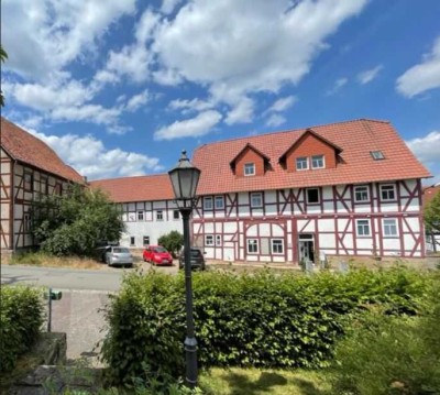 72.000 € Jahreskaltmiete! Modernisiertes Mehrfamilienhaus mit 6 Wohneinheiten