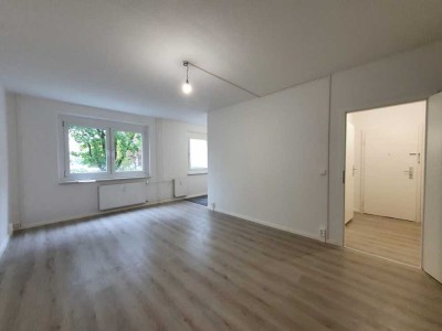 Helle 1-Zimmer-Wohnung mit Duschbad – ideal für Einzelpersonen!