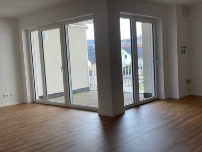 2 Raum-Wohnung, Badewanne+Dusche