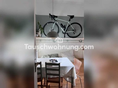 Tauschwohnung: 2 Zi. Altbauwohnung gegen größer