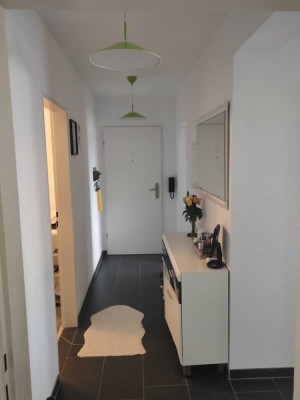 Sehr gepflegte 3-Zimmer ETW mit großzügiger Garage