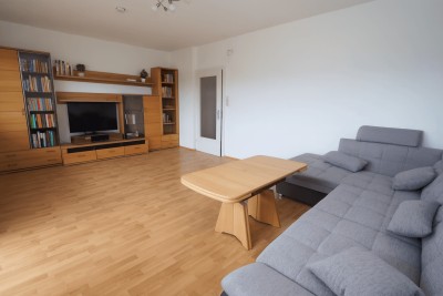 Neuer Preis: Atterseenähe, auch als Zweitwohnsitz 2,5 Zimmerwohnung mit Balkon - in Timelkam mit Top-Aussicht