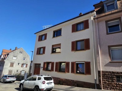 Gelegenheit: Sechs-Familien-Haus in Pirmasens - Winzler Viertel zu verkaufen! Komplett vermietet.
