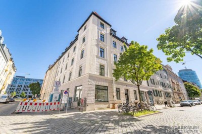 Liebevoll renovierte 3,5-Zi.- Altbauwohnung in Neuhausen–nähe Rotkreuzplatz - Sofort bezugsfertig !