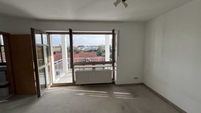 Helle 1-Zimmer Wohnung mit Balkon im 3. OG in Vilsbiburg
