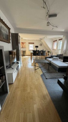 Helle 2-Zimmer Wohnung mit Balkon im 2. OG in Leinfelden-Echterdingen