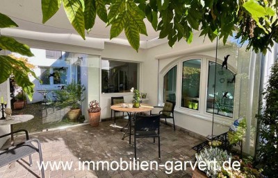 Attraktive Doppelhaushälfte mit Garten und Garage und mehr in Zentrumsnähe von Borken