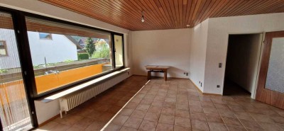 Bezugsfertige 3,5-Zimmer-Eigentumswohnung mit Potenzial in Grunbach