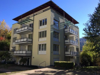 Moderne 1-2 ZKD-Wohnung mit EBK, Lift in TOP Lage in Bad Herrenalb, 49qm + Terrasse, € 420,- + NK/HZ