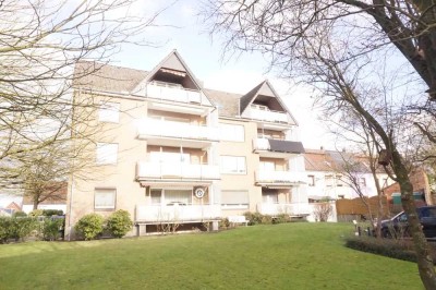 Vermietung // 3-Zimmerwohnung mit großen Balkon und einem Kfz.-Außenstellplatz