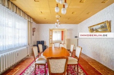 IMMOBERLIN.DE - Sehr gepflegtes Einfamilienhaus & Nebengebäude für Gewerbe in angenehmer Lage