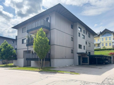 NEUWERTIGE GARCONNIERE MIT SCHLAFNISCHE UND BALKON!