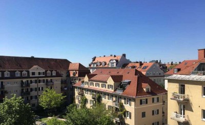 Charmante 5-Zimmer-Altbau-Wohnung Schumannstraße, Bogenhausen