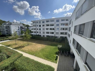 Ihr neues Familiendomizil: Lichtdurchflutete 4-Zimmer-Wohnung mit Top-Ausstattung und Anbindung