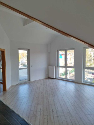 2 ZKB im DG mit Balkon und Stellplatz in Nordhausen-Oberstadt !