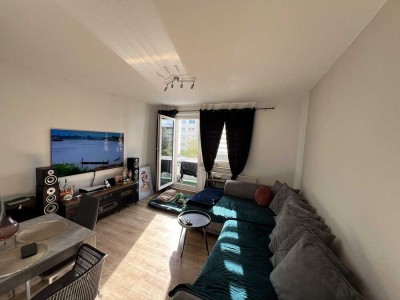 3 - Raumwohnung mit EBK, Balkon und Stellplatz