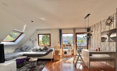 Geräumige Dachgeschosswohnung mit Südbalkon in Talheim
