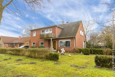 Renovierungsbedürftiges vermietetes Einfamilienhaus mit Einliegerwohnung in Papenburg -Aschendorfer-