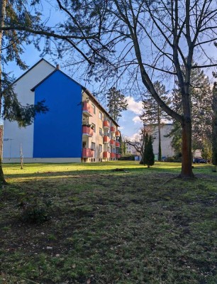 Erstbezug nach hochwertiger Modernisierung – Wohnen in ruhiger Lage der Adolfstraße