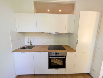 Gemütliche 2-Zimmer Altbauwohnung mit Balkon in Tegel – 55 m² im 1. OG