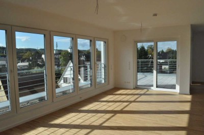 Neuwertige, moderne 3- Zimmer-Penthouse-Wohnung in Hennef (Sieg)
