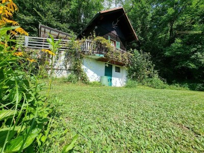 Traumhaftes Anwesen mit Bauernhaus und Nebengebäude