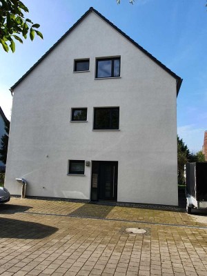 Attraktive 3-Zimmer Wohnung Terasse und Garten in Allensbach