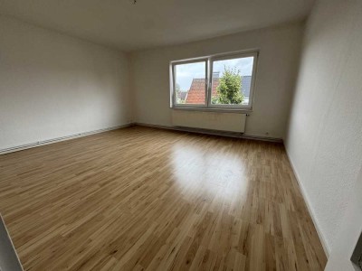 Vollständig renovierte 3-Raum-Wohnung in Lehrte