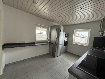 Einfamilienhaus in ruhiger Lage mit EBK und schönem Garten in Kusterdingen