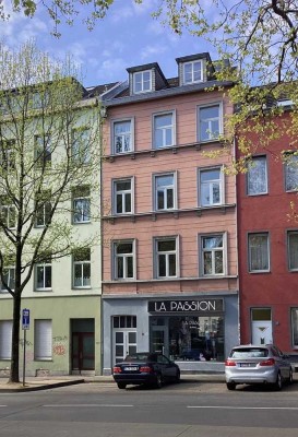 Stadtwohnung mit Altbauflair in Uninähe
