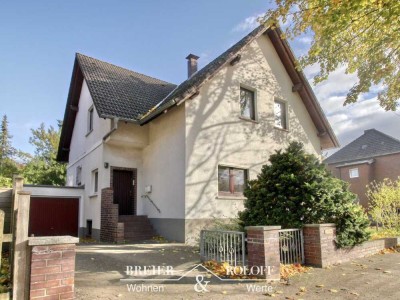 Zweifamilienhaus mit zusätzlicher Gewerbeeinheit am Mindener Nordfriedhof