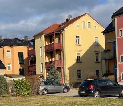 Sonnige 2-Zimmer-Wohnung mit Balkon