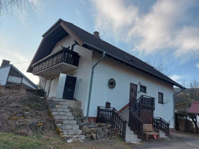 Schönes 2.-Familienhaus mit vielen Möglichkeiten