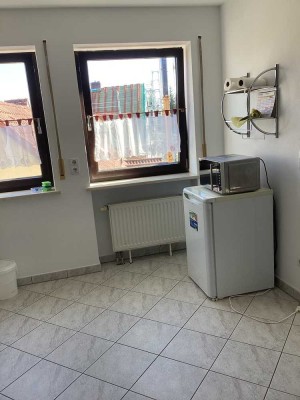 Stilvolle, gepflegte 4-Zimmer-Wohnung in Hainhofen
