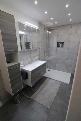 Freundliche 3 Zimmer Wohnung zu vermieten - mit Terrasse und Garten