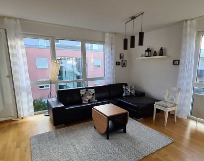 Lichtdurchflutete und moderne 2-Zi.-Whg. mit Balkon, barrierefrei, Toplage Haar - provisionsfrei