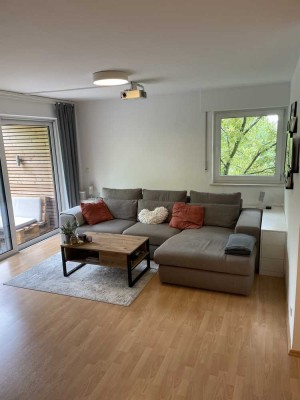 Modernisierte Wohnung mit zwei Zimmern sowie Balkon und Einbauküche in Herzebrock-Clarholz