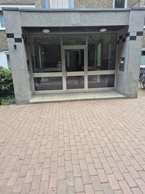 2-Zimmer-Wohnung mit EBK in Bensberg