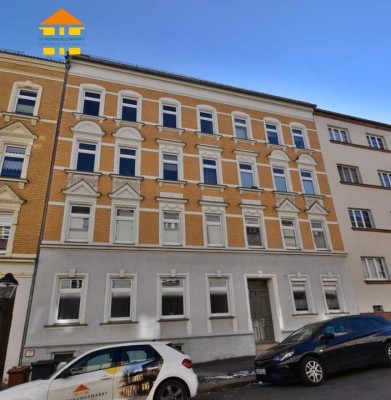 Tolle Single Wohnung mit Balkon und grünem Innenhof